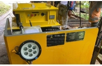 礦用鋰電池電機(jī)車的充電機(jī)及放電插頭如何選擇？